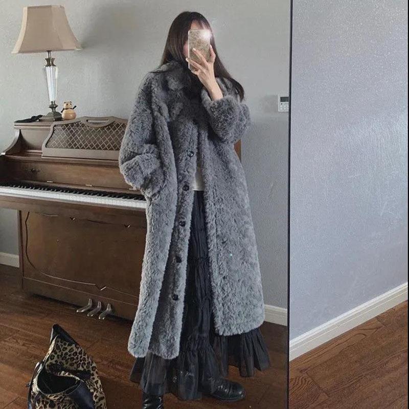 Lamb Plush Mid-length Coat Winter Fashion Retro Silhouette Thick Warm Large Size Coat Suitable for Women