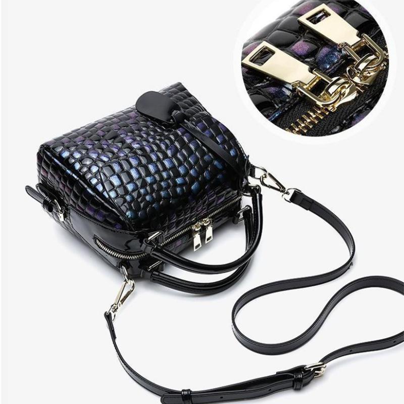 Genuine Leather Women's Bag, The First Layer of Cowhide Portable Small Bag, Fashionable All-match Lady Messenger Bag Small Square Bag