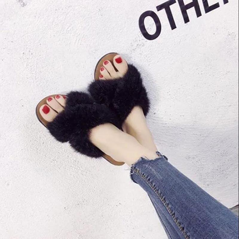 Hairy Slippers Women Fall/winter Non-slip Soft Bottom All-match Cross-over Sandals and Slippers Cute Sexy Women's Flat-bottom Sandals and Slippers