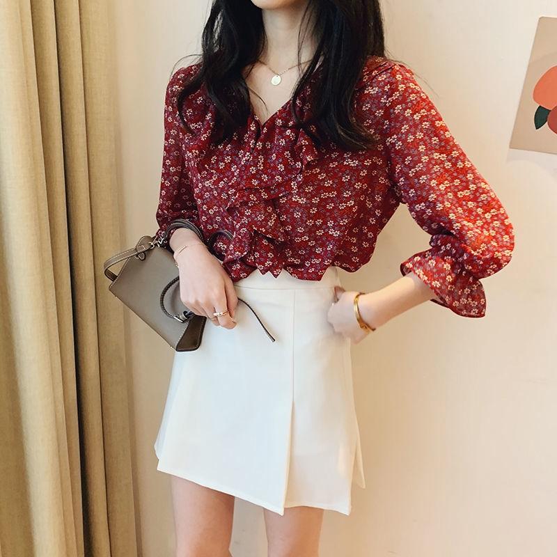 Floral V-neck Wood Ear Edge Trumpet Sleeve Seven Sleeve Chiffon Shirt, Women's Summer Korean Loose Top Trend