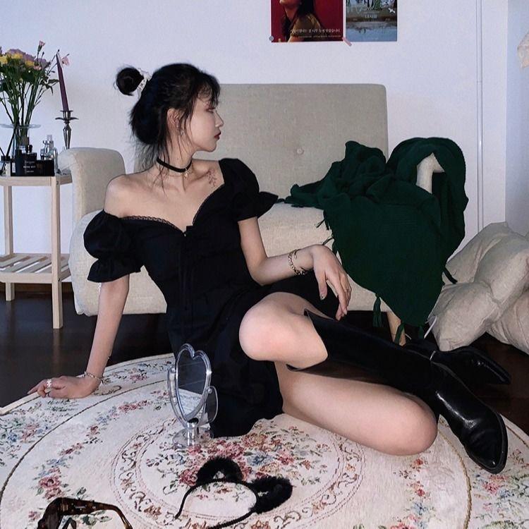 Loose Black A-line Skirt Sexy Puff Sleeve Short Dress