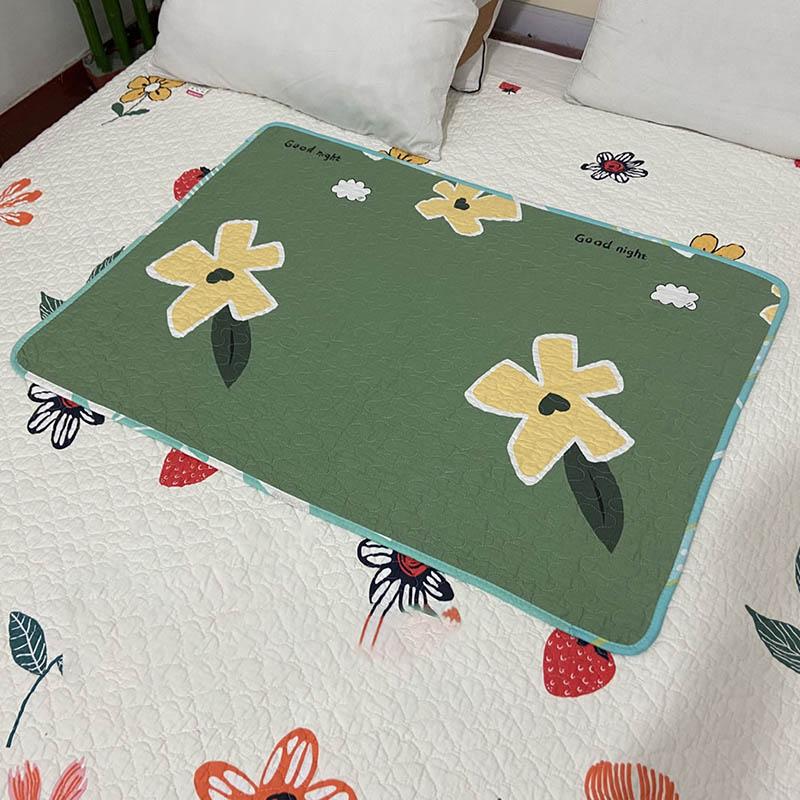 Pure Cotton Aunt Pad Quiltock Cotton Baby Anti-urine Mats Monthlycut Menstrual Treatment Water Washing Medium Mattress  70 * 100cm