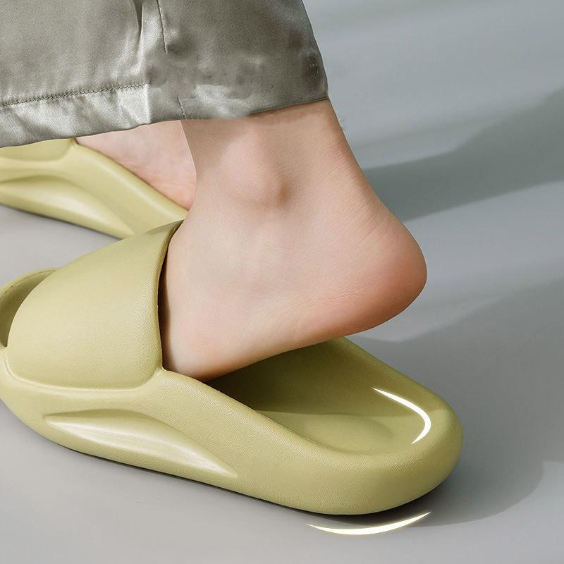 Summer Slippers Feeling Super Thick Soft Soles Household Bathroom Non-slip Silent Soft Bottom Slippers Men Women