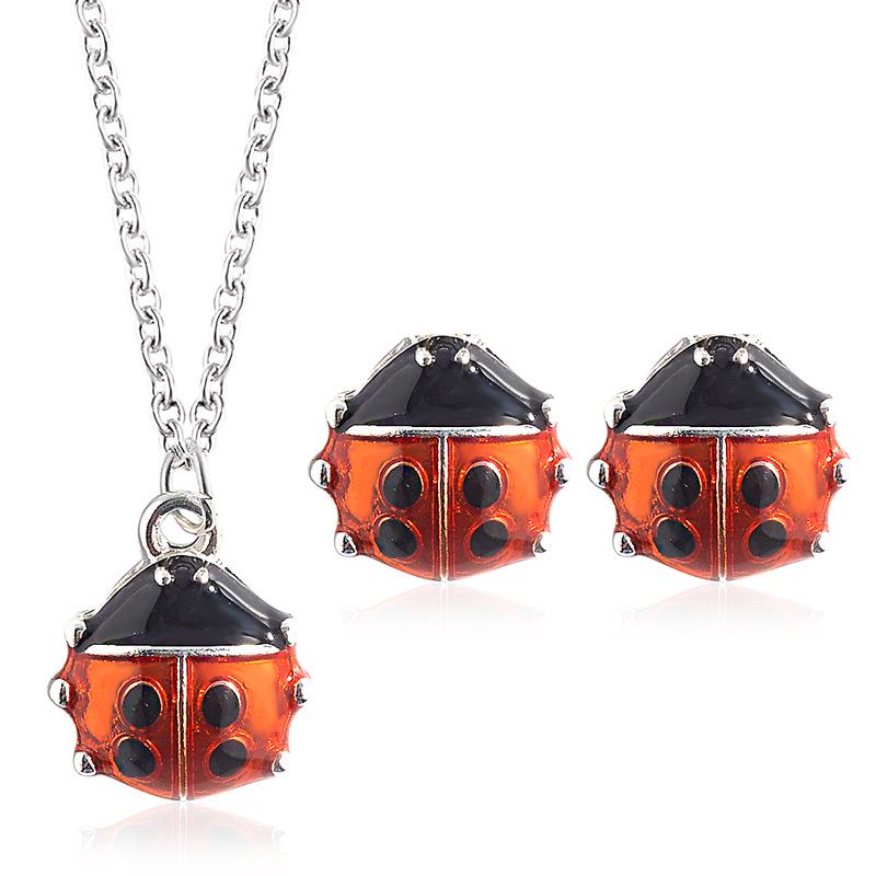 Fashion Set Jewelry Creative Seven-Star Ladybug Two-Piece Stud Necklace Creative Cute Jewelry