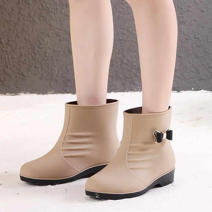 Women's Four Seasons Rain Boots Large Size Low Thick Heel Rain Shoes Female Solid Color Waterproof Single Water Shoes