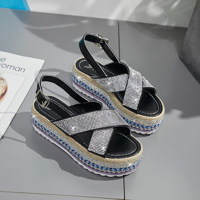 2020 Spring and Summer Trend Wind Fork Open Toe Wild Rhinestone Thick Bottom Muffin Women Sandals Women Shoes