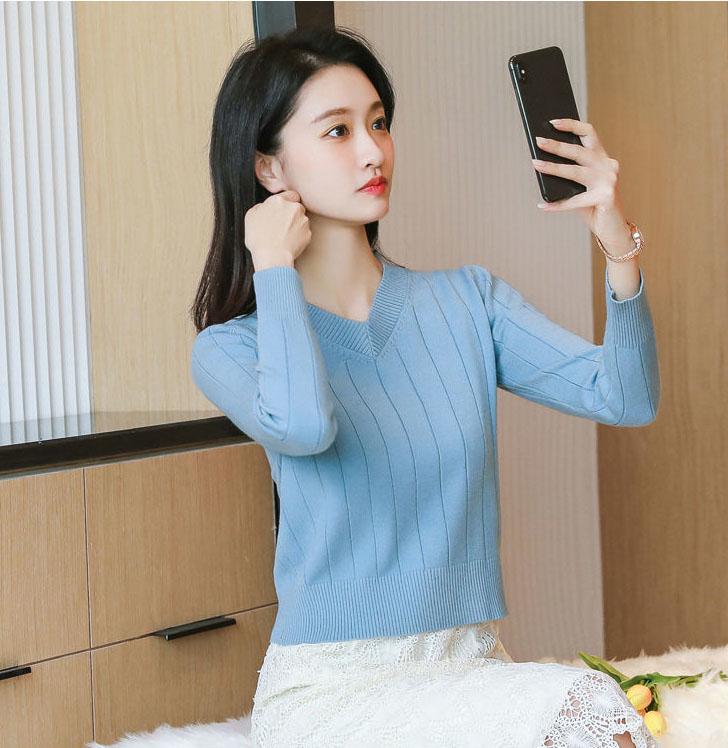 Small Short Knit Bottoming Shirt Women's Slim Fit Inner Pullover V-neck Sweater