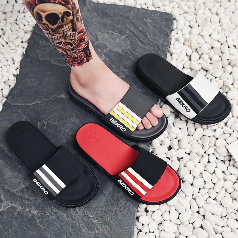 Size38-45 Summer Men Sandals Comfortable Non-slip PU Leather Pattern Stripe Beach Slippers Casual Outdoor Slippers Drag Flip Flops