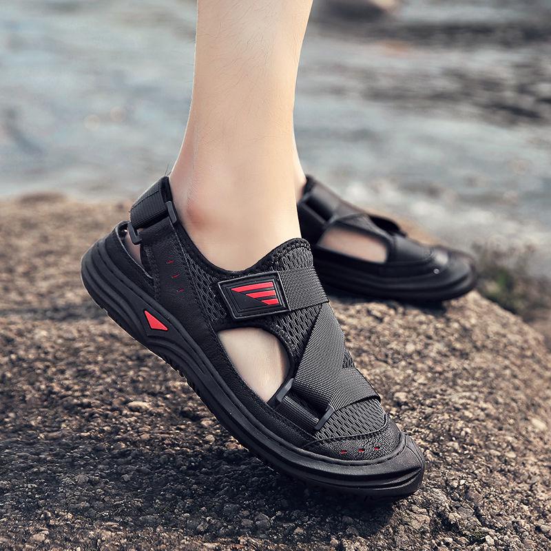 Men's Sandals Trend Breathable Soft Bottom Fashion Hole Outdoor Beach Sandals Men Relaxed and Comfortable