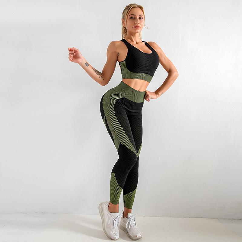 3PCS Seamless Knitted Yoga Suit Set Four Seasons Universal Hip Lift Fitness Sports Suit Gym Running Trousers Vest Long-sleeved Jacket Three-piece Set