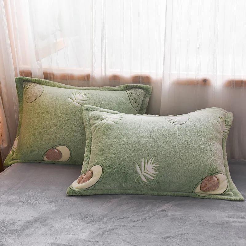 Winter Coral Velvet Pillowcase Warmth and Thickened Pillowcase for Student Single Two-pack Pillowcase