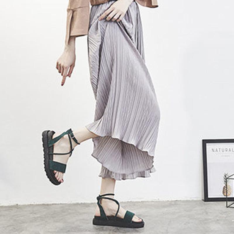Summer Sandals Female Students Korean Version of The Wild Flat-bottomed Cross Straps Thick-soled Sponge Cake Soft-soled Roman Shoes