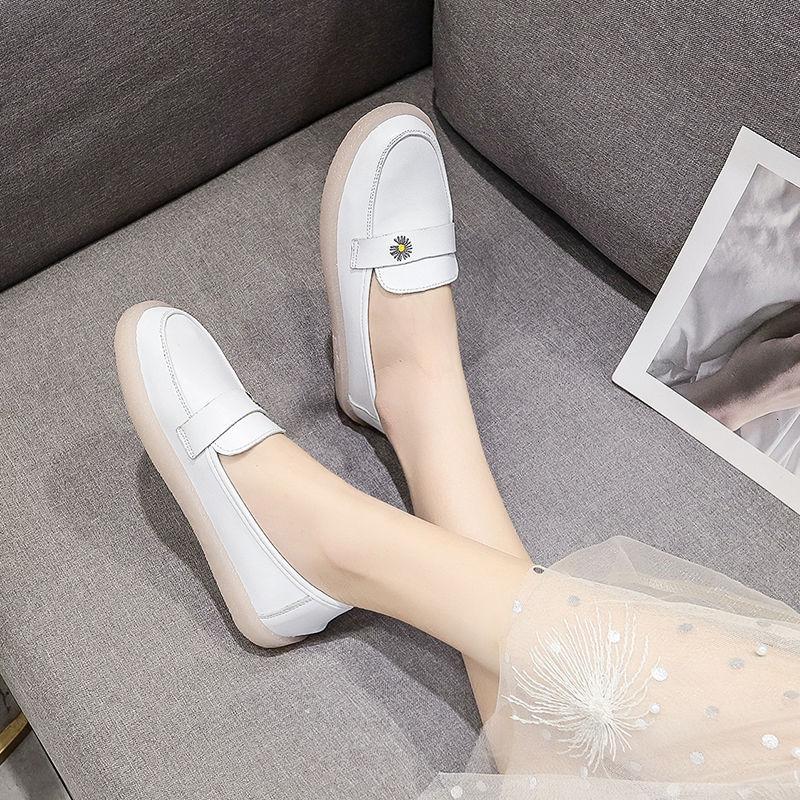 White Shoes Spring Summer Hollow Non-slip Flat Bottom All-match Single Shoes Breathable Comfortable Soft Bottom Pregnant Women Nurse Shoes