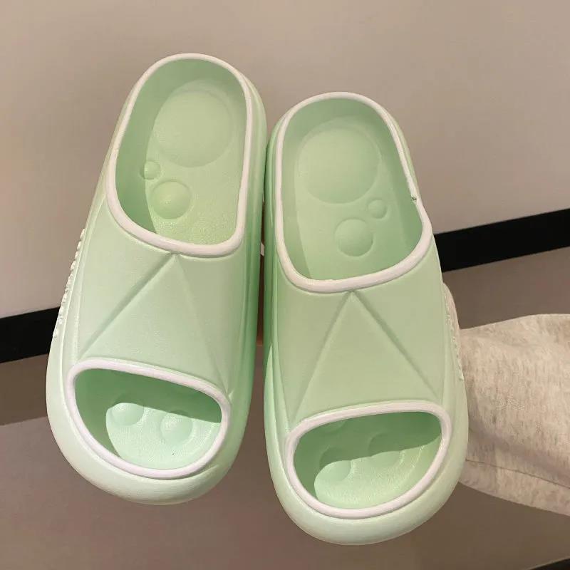 Slippery Slippers Women's Summer Indoor and Outdoor Wear At Home Non-slip Soft Thick Bottom Sandals and Slippers Light and Soft