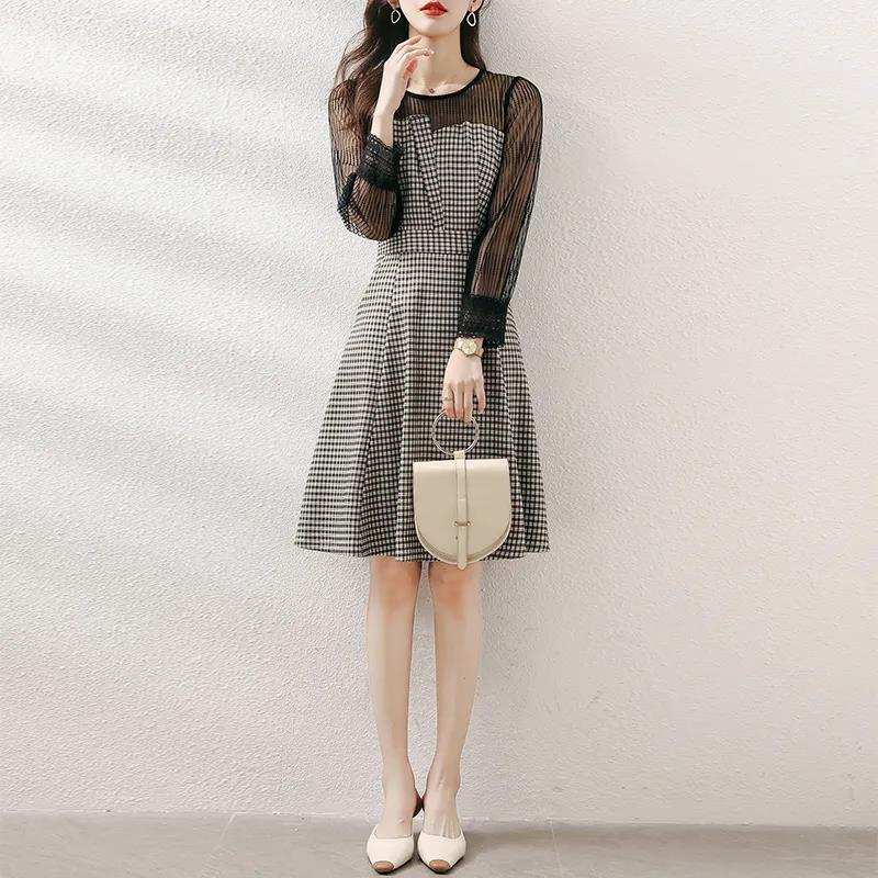 Dress Women's 2021 Spring and Autumn Waist Waist Slimming Plaid A-line Dress
