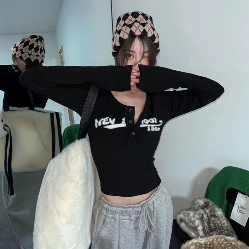 Sexy Retro Bottoming Shirt Women's Tight Short Style with Chic Long Sleeve T-Shirt Top