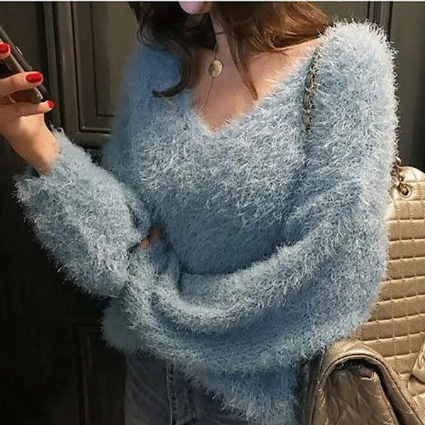 Fashion and Popular Korean Version of Thin Women's Sweater Solid Color Loose V-neck Long-sleeved Pullover Plush Sweater Top