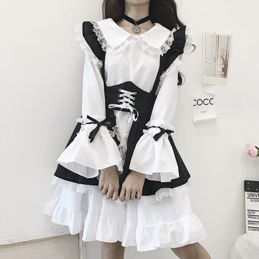 Black and White Gothic Style Maid Costume Lolita Dress Cute Japanese Costume Party Dress