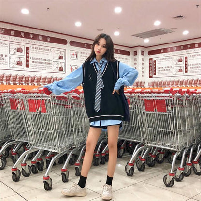 Winter Retro Gray Sweater Vest Women Student Wear Inside Out Thick Warm Knit Vest Top