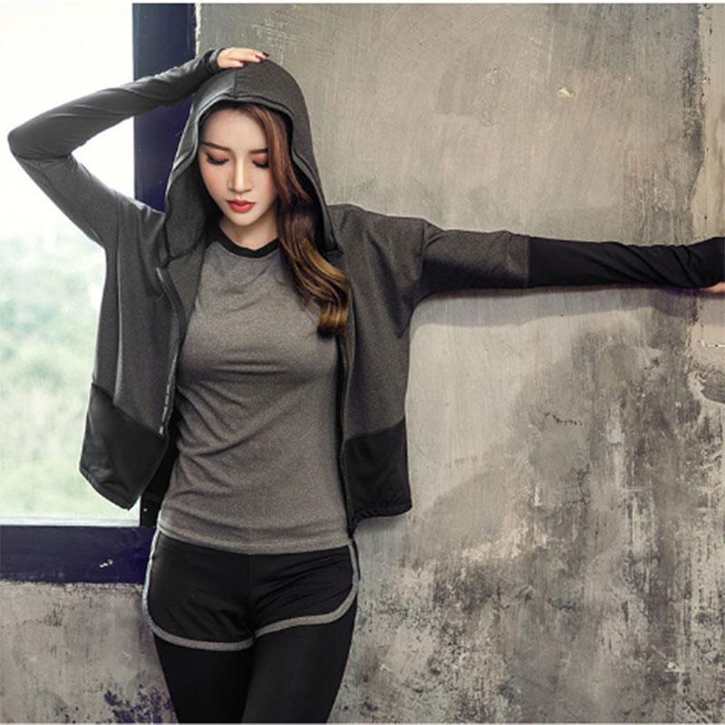 Spring and Summer Slim Yoga Clothes Suit Women's Gym Sports Running Loose Quick-drying Clothes