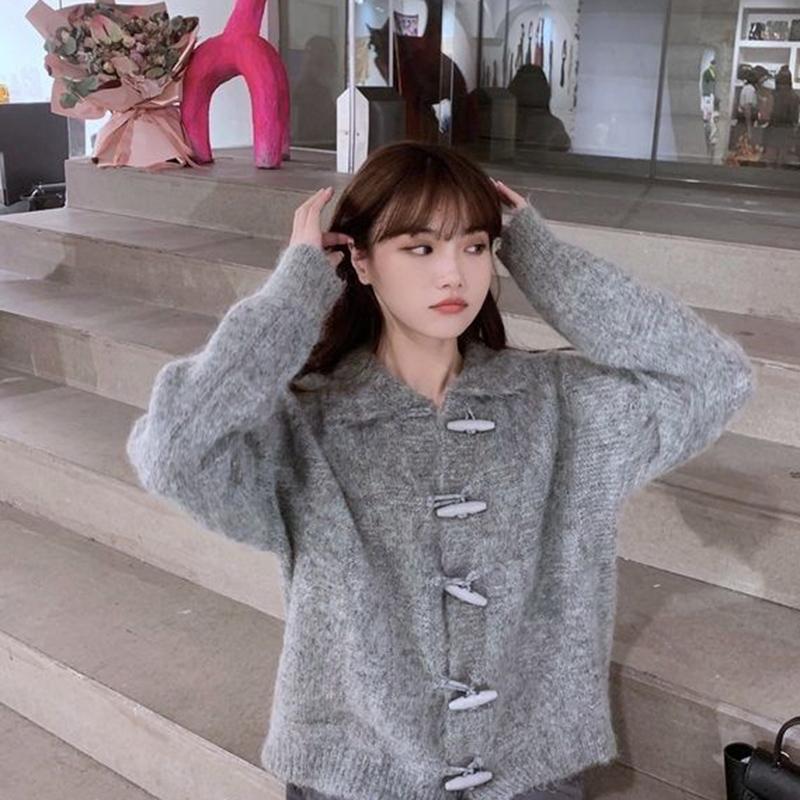 Autumn  Winter College Style Horn Button Knitted Cardigan Jacket Women Casual Fashion Loose Long-sleeved Simple Top