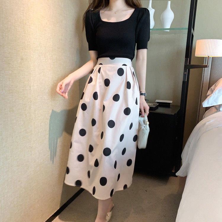 Classic French Suit Women's White Polka Dot Dress Square Collar Black Short-sleeved Top Big Swing A-line Skirt Two-piece Set