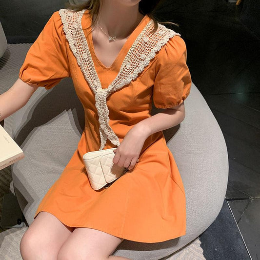 Female Summer Simple Elegant Bubble Sleeve Dress Graceful Slim Lace V-neck Pleated Party Dress