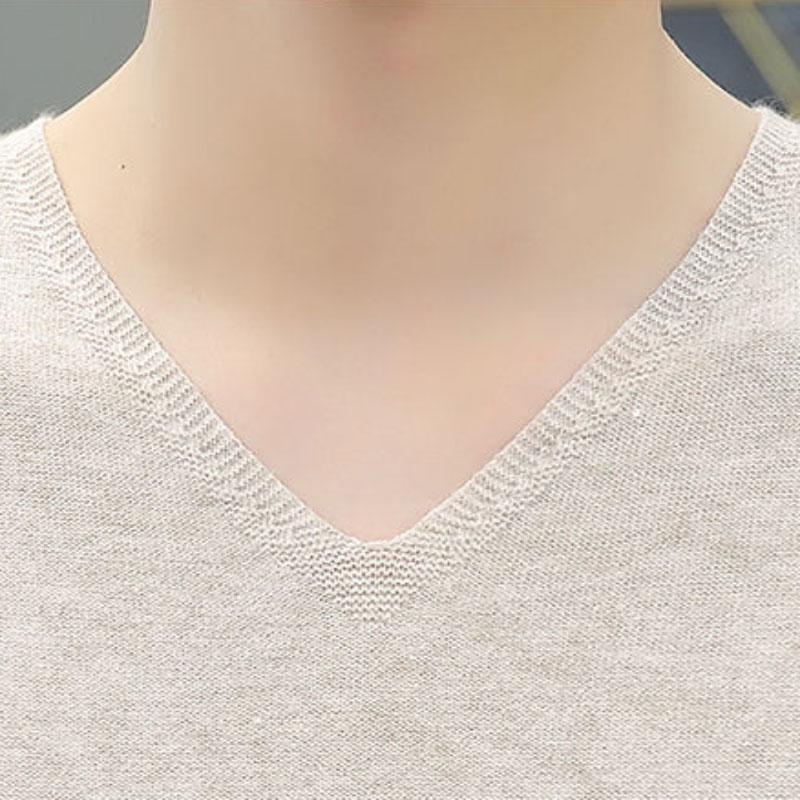 V-neck Sweater Men's Slim Type Autumn and Winter Bottoming Shirt Thin Section Korean Low-neck Sweater Seamless Sweater