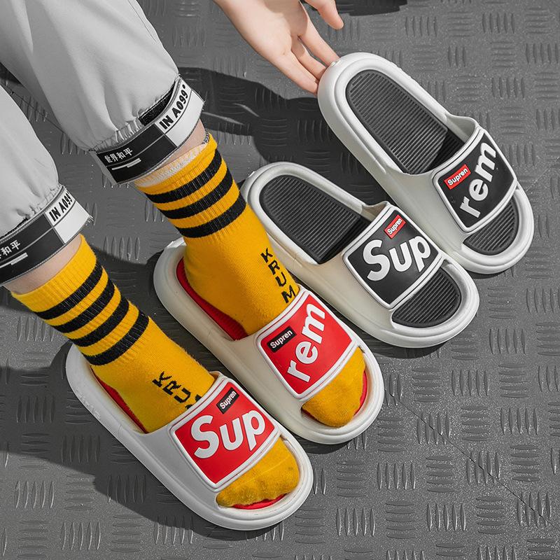 Slippers Men and Women Summer Striped Non-slip Soles EVA Couple Slippers Bathroom Non-slip Slippers Soft and Lightweight Slippers
