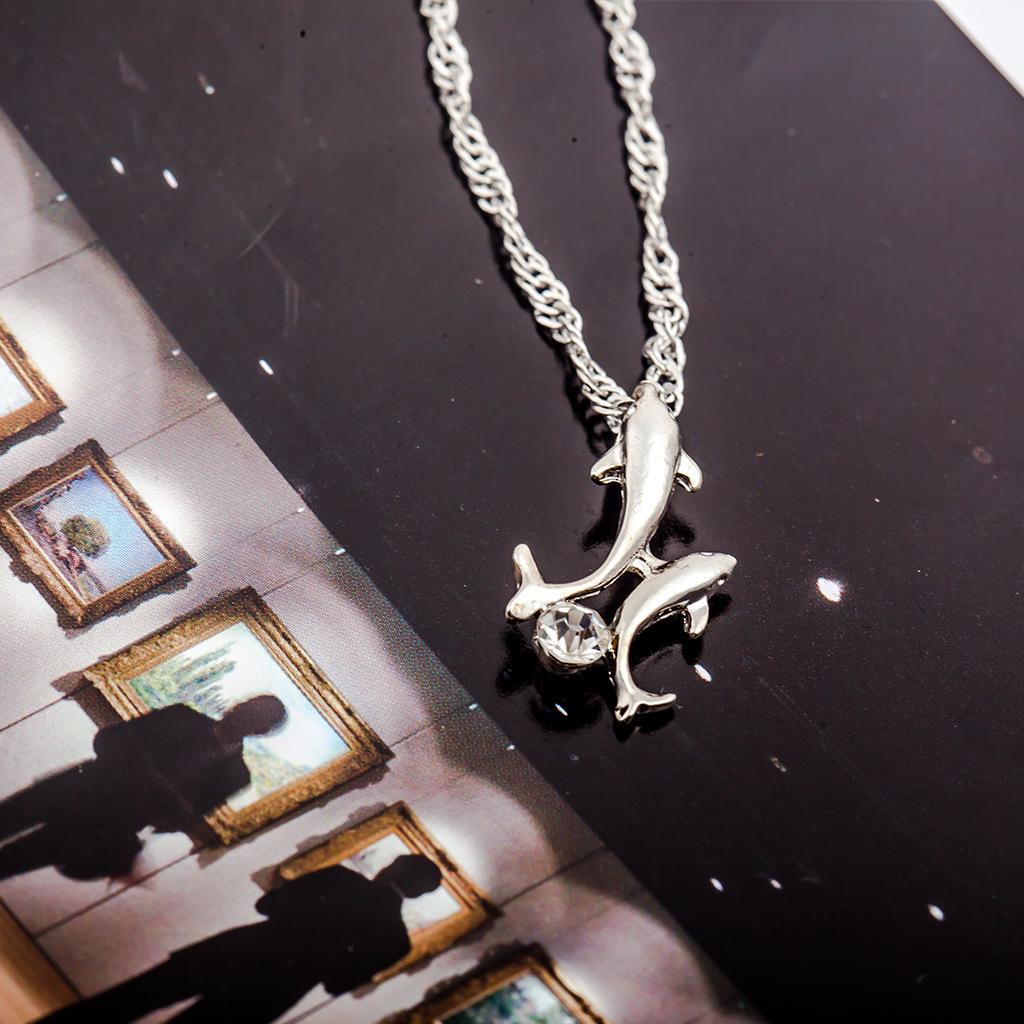 Fashion Joker Item Diamond Dolphin Necklace Clavicle Chain Jewelry