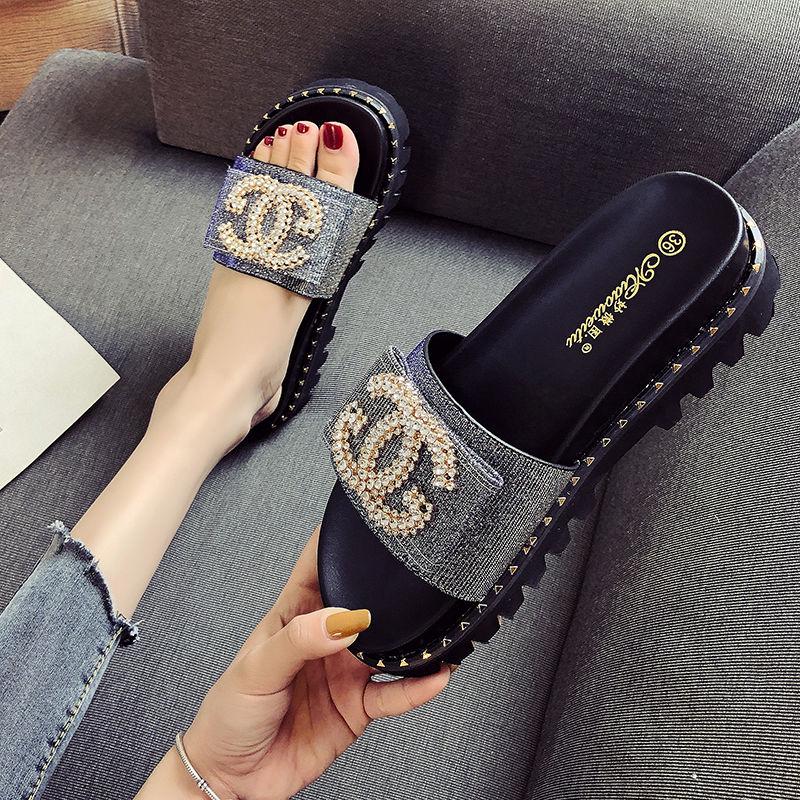 Women Summer Fashion Ladies Large Size Thick Sponge Cake Bottom Beach Seaside Sandals and Slippers