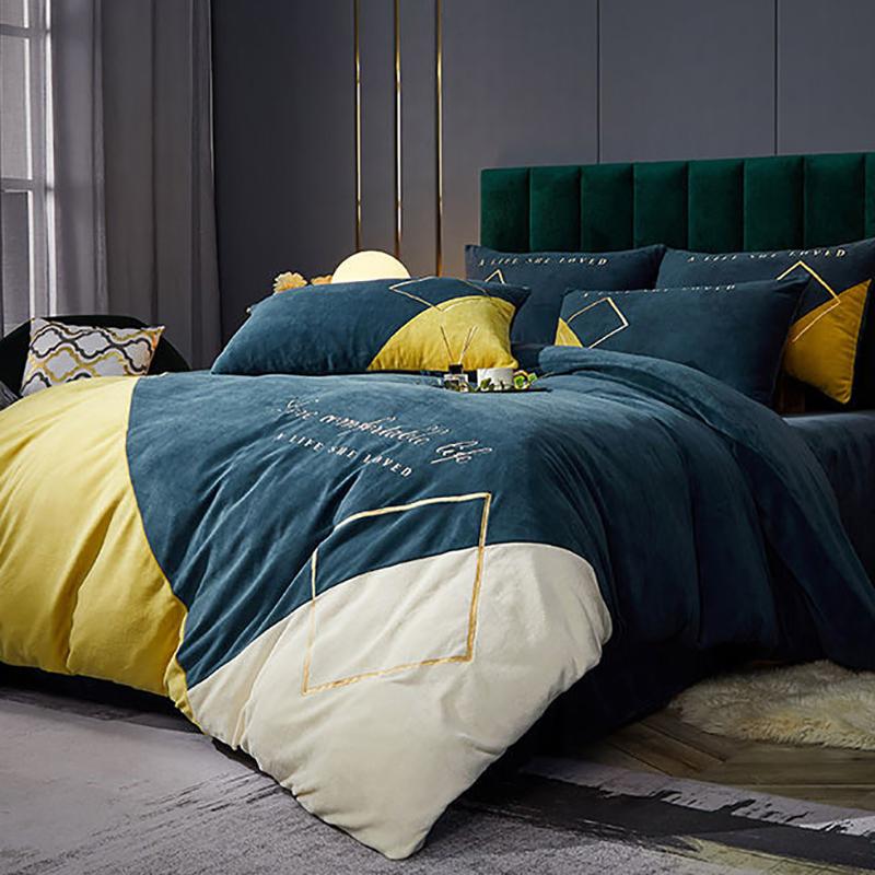 Winter Thick Milk Velvet Four-piece French Velvet Duvet Cover Sheet Crystal Velvet Embroidery Type Bedding