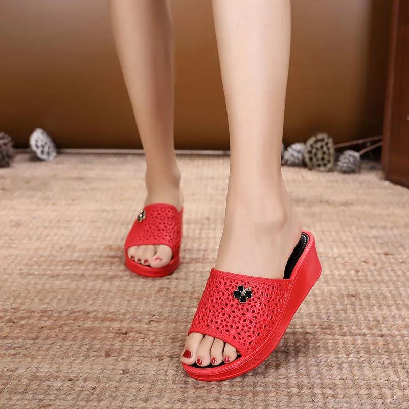 Slippers Women's Summer Outdoor Wear Thick Bottom Wedge Heel Indoor Non-slip Slippers