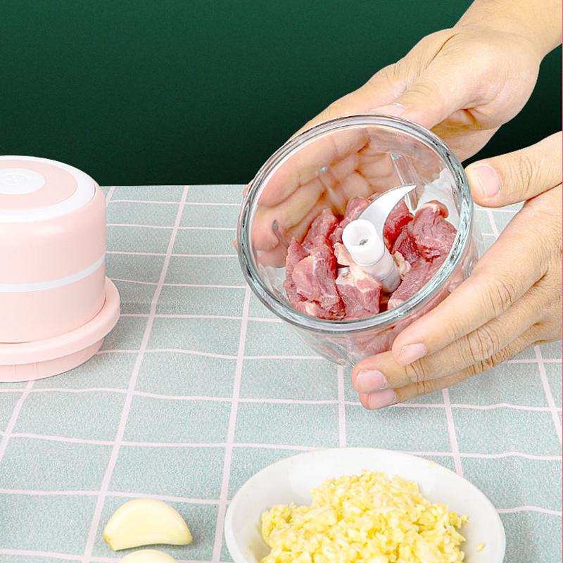 Mini Electric Kitchen Household Garlic Meat Grinder To Beat Garlic Press Garlic Pound Garlic Portable and Light