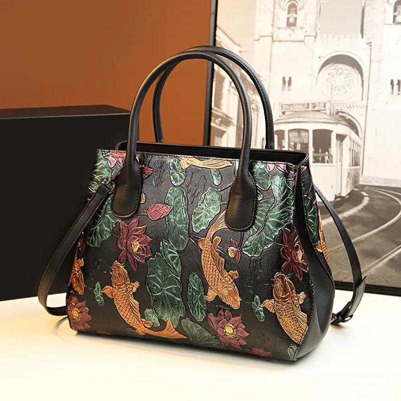 Female Bag Ethnic Style Large-capacity Retro Carved Leather Bag Middle-aged Mother Handbag Shoulder Bag
