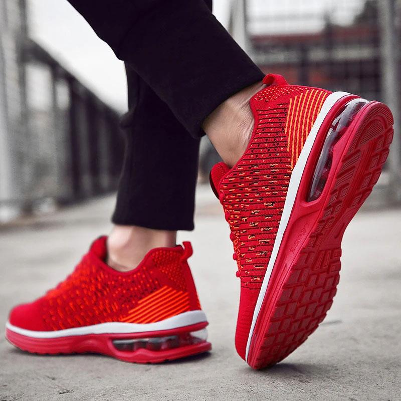 Men's Sports Shoes Running Shoes Mesh Breathable Fitness Shoes Korean Version Large Size Lightweight Outsole Non-slip Casual Shoes Men