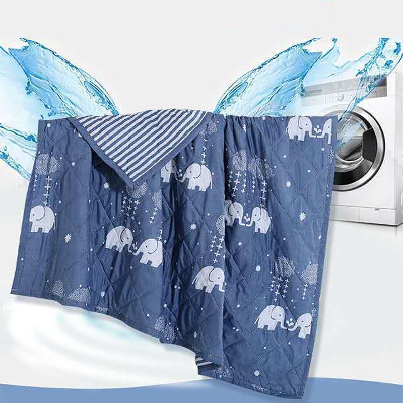 Summer Skin-friendly Thin Air Conditioning Quilt Single Double Summer Cool Quilt Washable and Machine Washable Student Dormitory Quilt