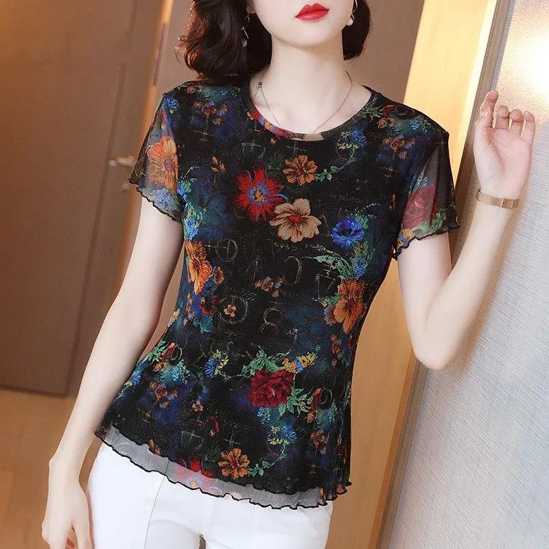 Women's Summer Lace Short Sleeve T-Shirt Round Neck Floral Slim Top
