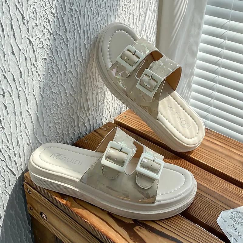Thick-soled Sandals and Slippers Women Wear Fashionable Beach Shoes Outside In Summer