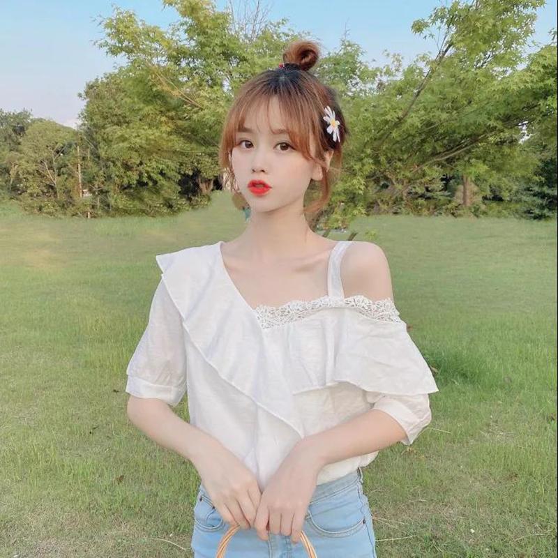 Off-shoulder Ruffled Sweet and Loose Short-sleeved Chiffon Shirt Women's White Off-the-shoulder Shirt Lace Trim Design Ruffled Trim