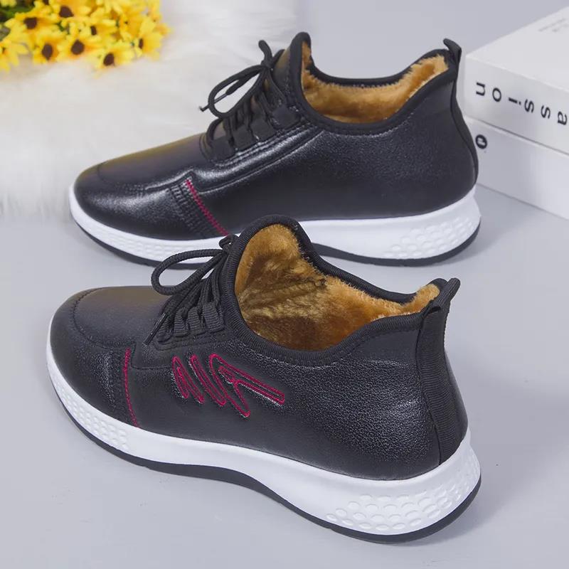 Winter Waterproof Warm Snow Boots Women Plus Velvet Thick Waterproof Cotton Shoes Women Comfortable Flat Shoes