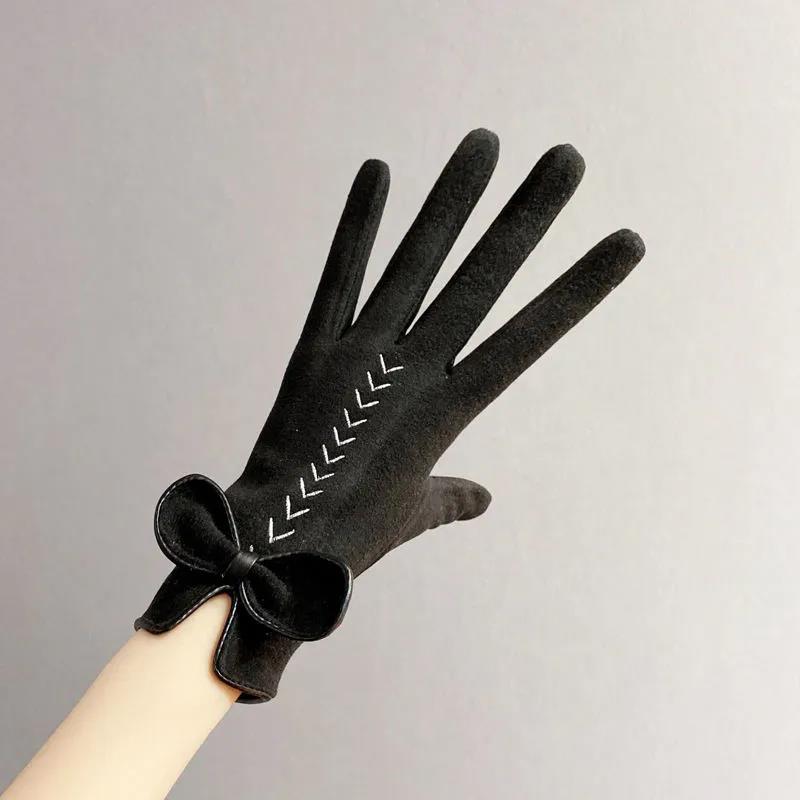 Suede Gloves Female Touch Screen Winter Windproof Cold Warm Plus Velvet Korean Version Cute Bow Gloves
