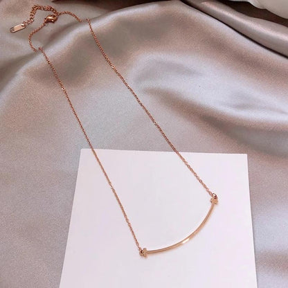Smiley Face Clavicle Chain Lady's Titanium Steel Necklace Ladies Exquisite Jewelry Pendant Necklaces Chokers for Girls Personalized Ornaments
