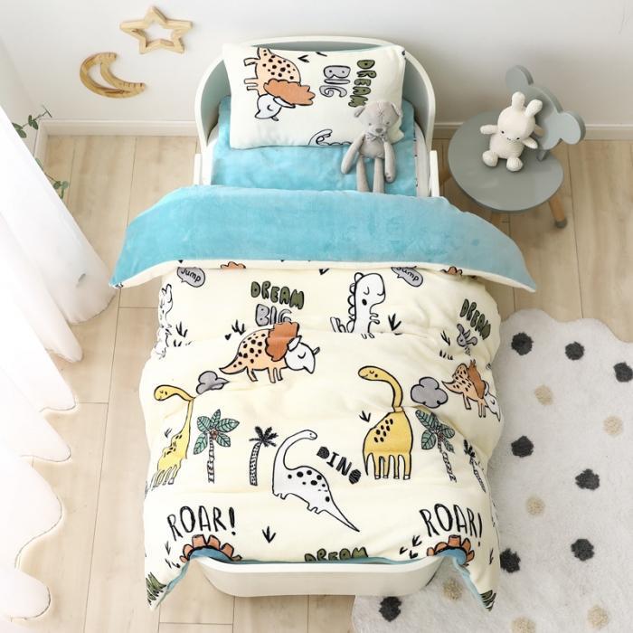 Autumn and Winter Kindergarten Milk Velvet Thick Warm Double-sided Fleece Bed Three-piece Quilt Winter Quilt Baby Nap Quilt