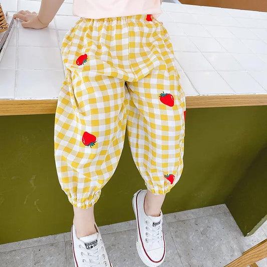 Girls' Pants Summer Thin Section Children's Strawberry Plaid Trousers Children's Mosquito Pants Female Baby Bloomers