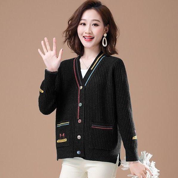 Spring and Autumn Cropped Cardigan Jacket with Knitted Solid Color Jacket and Casual V-neck Women's Jacket