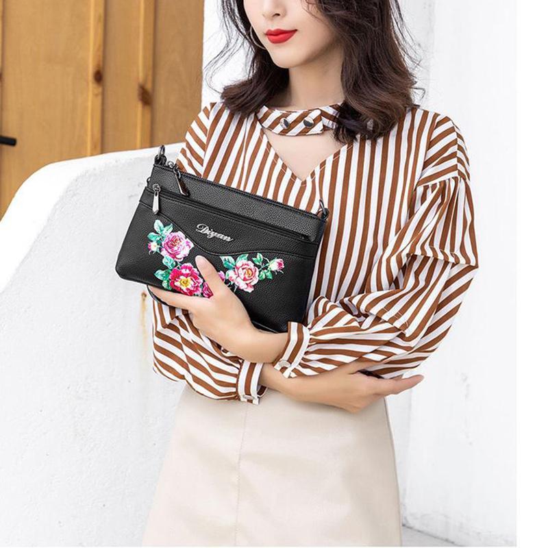 Women Shoulder Messenger Bags Casual Female Crossbody Bags Portable PU Leather Multi-Layer Large Capacity Classic Soft Surface