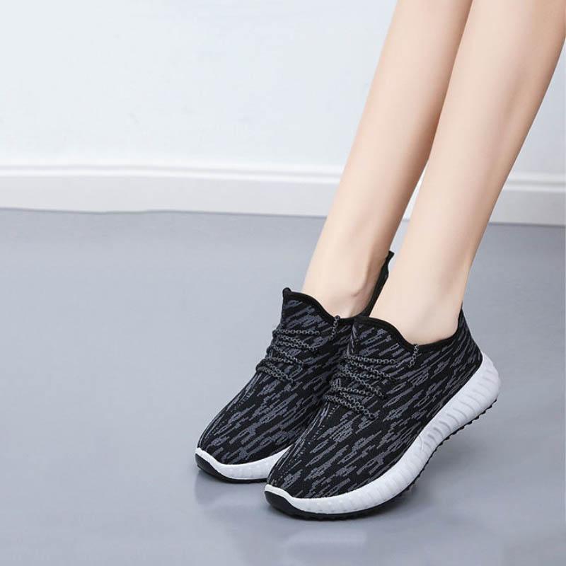 Spring Autumn Women's Casual Sports Shoes Lightweight Non-slip Running Shoes Wear-resistant Flat Shoes Women's Large Size