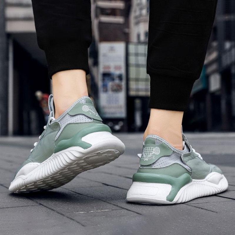 2021 Spring Summer Men's Breathable Sports Shoes All-match Sports Leisure Mesh Panel Shoes Men's Running Shoes