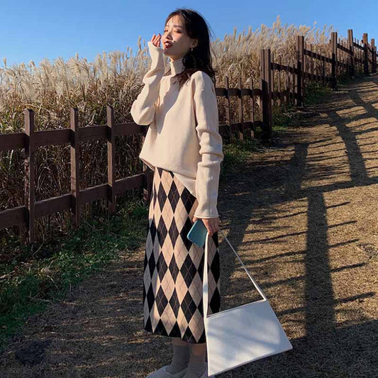 Women's Knitted Half-length Skirts In Autumn and Winter Are Thin and Thin, Covering The Crotch Skirt, High-waisted A-line Package Hip Skirt
